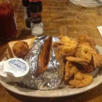 Mike's Catfish Inn food