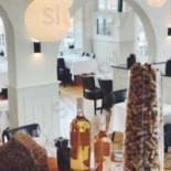 Thudes Og Vinbar Inde