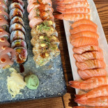 Sticks’n’sushi Mad