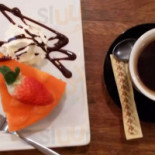 Cafe Orangeriet Mad