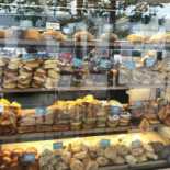 Lauras Bakery Mad