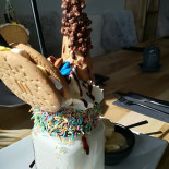 House Milkshake Waffles Mad