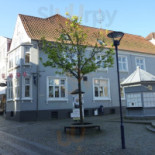 Royal Udenfor