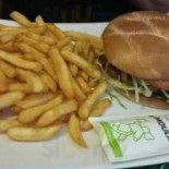 Zilan's Pizza Og Burgercafé Mad