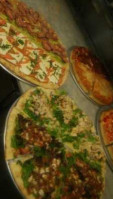 Goodfellows Pizza And Italian Specialties food