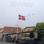 Gudhjem Roegeri Udenfor