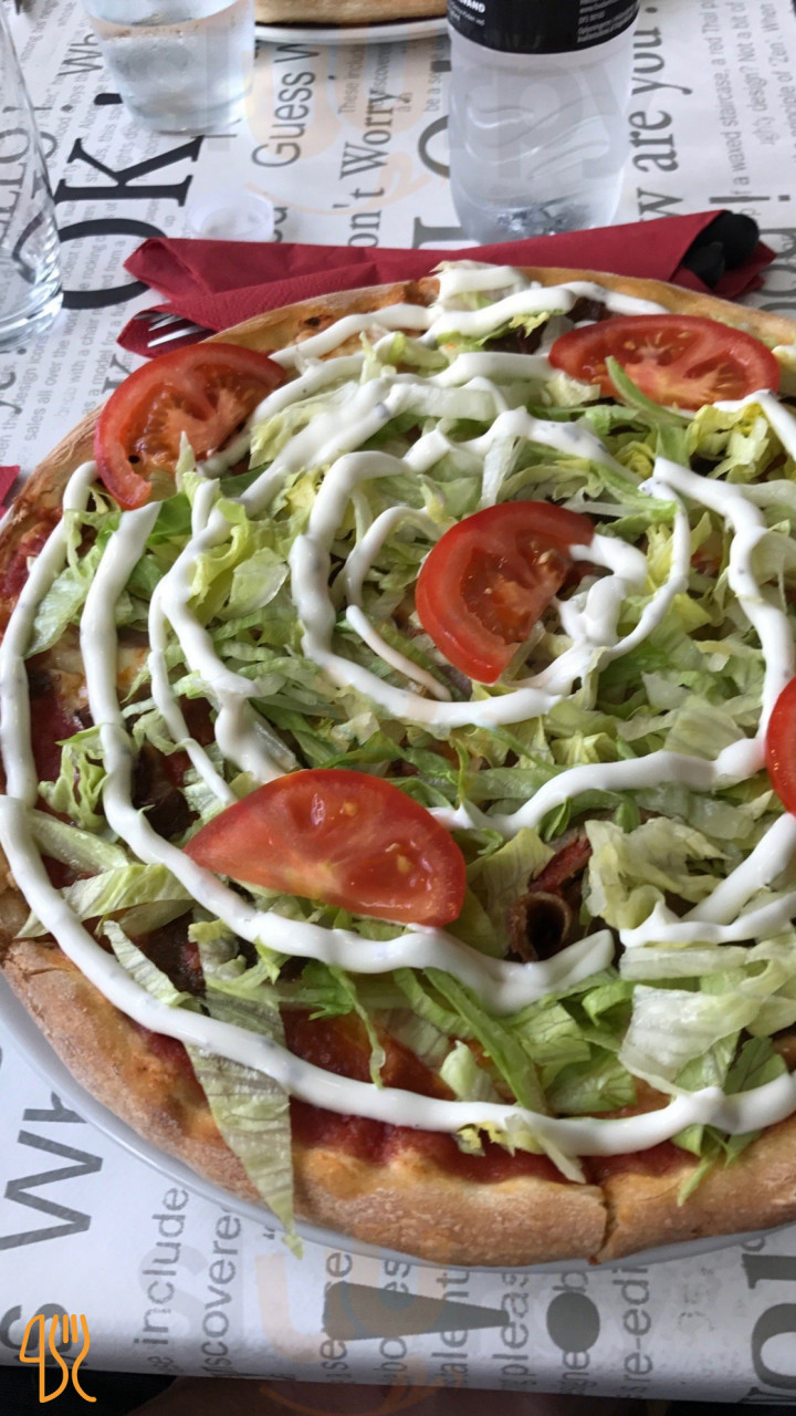 Hviding Pizzeria Mad