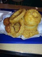 Long John Silver's inside