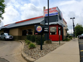 Burger King outside