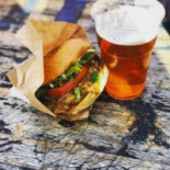 Grab ’n' Go Burgers Mad