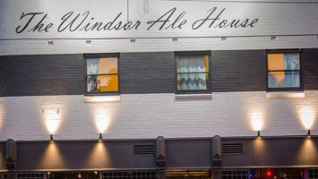 The Windsor Alehouse food