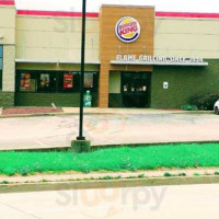 Burger King #13362 outside