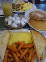 Casey's Diner food