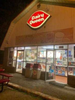 Dairy Queen (treat) outside