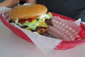 Schoop's Hamburgers food