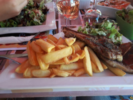 La Taverne food