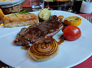 Le Clos de L'ecureuil food