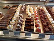 Patisserie Salon de the Pasquiet food