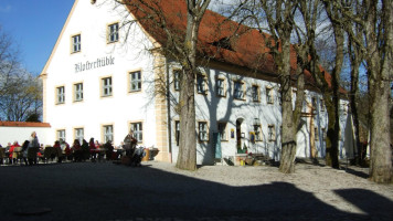 Klosterstueble Oberschoenenfeld food