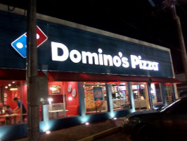 Domino's Pizza outside