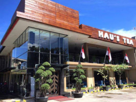 Hau's Tea Juanda outside