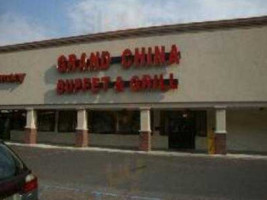 Grand China Buffet outside