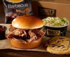 Dickey's Barbecue Pit food