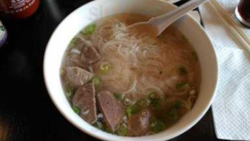 Pho Hung food