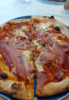 Ristorane Pizzeria Capriccio food