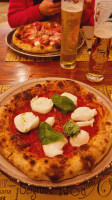 Gentil Rosso Pizza E Cucina food