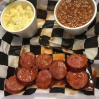 Dewey's Bbq Grill food