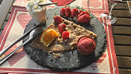 Le Chalet De Mennecy Creperie Savoyarde food