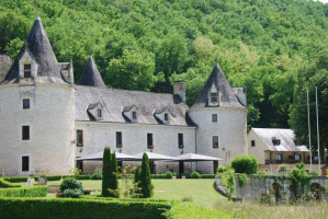 Chateau De La Fleunie food