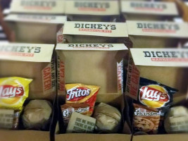 Dickey's Barbecue Pit food