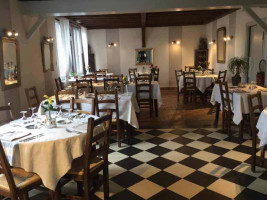 Auberge Des Aubrelles food