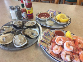 White River Fish Market & Restaurant food