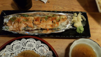 Hoshi Sushi food