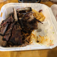 Hook's Bbq food