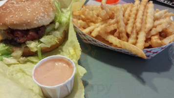 Cougar Country Drive-in food