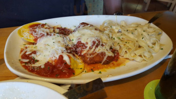 Olive Garden food