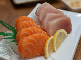 Hanamori Sushi Restaurant food