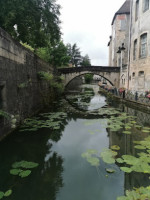 La Petite Venise food