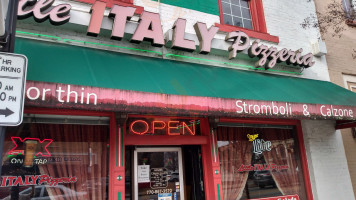 Little Italy Pizza food