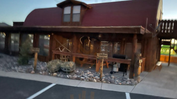 Grand Canyon Brewing Company outside