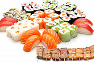 Sushi Oishii food