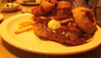 Ted's Montana Grill food