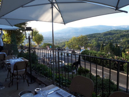 Abreuvoir de Mougins food