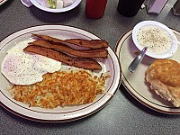 Sherri's Diner inside