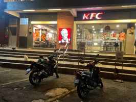 Kfc (changlun Kedah) outside