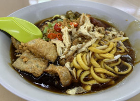 Yi Pin Yī Pǐn Sù Fāng Bukit Batok food